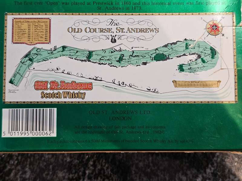 Old St Andrews Fine Blended Scotch Whiskey Boxed Set of Six Golf Ball Miniatures Shots