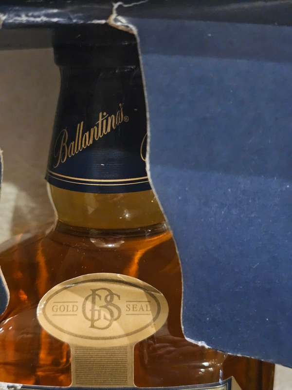 Ballantines 12 Years Old Gold Seal Whisky