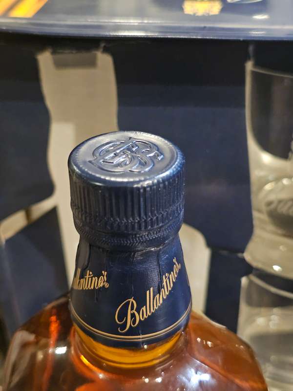 Ballantines 12 Years Old Gold Seal Whisky