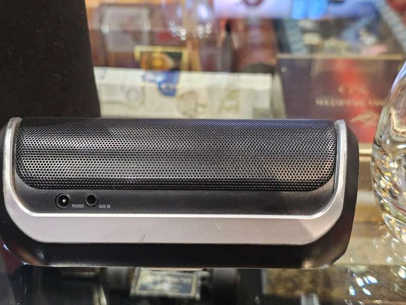 JBL Flip 1 Speaker
