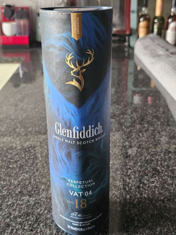 Glenfiddich Perpetual Collection VAT 04 Aged 18 Years