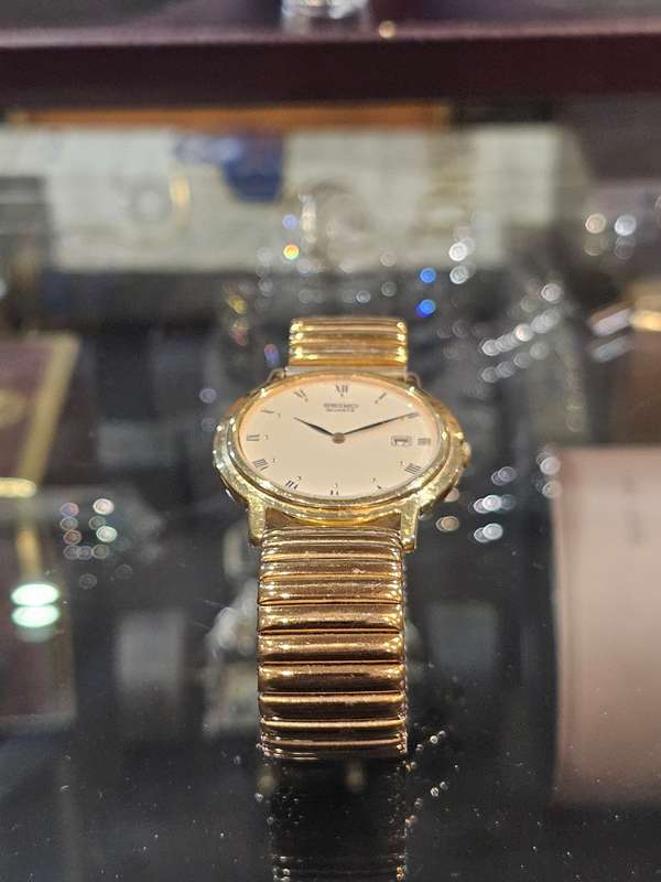 Vintage Seiko Gold with Roman numerals Classic Dress Watch