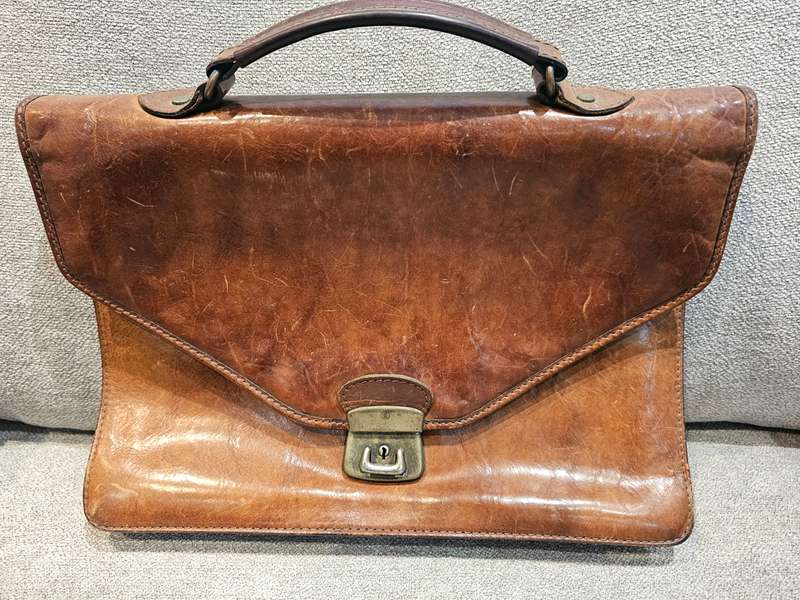 The Trend Vintage Leather Laptop Briefcase Bag