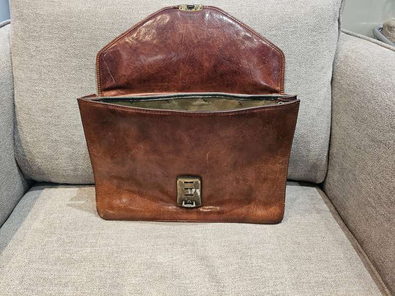 The Trend Vintage Leather Laptop Briefcase Bag
