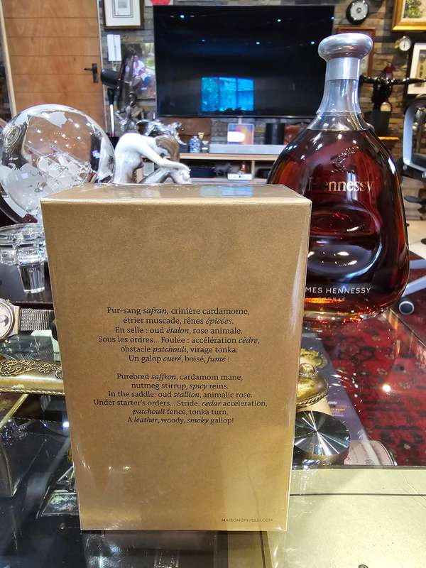 Oud Stallion Extrait de Parfum by Maison Crivelli
