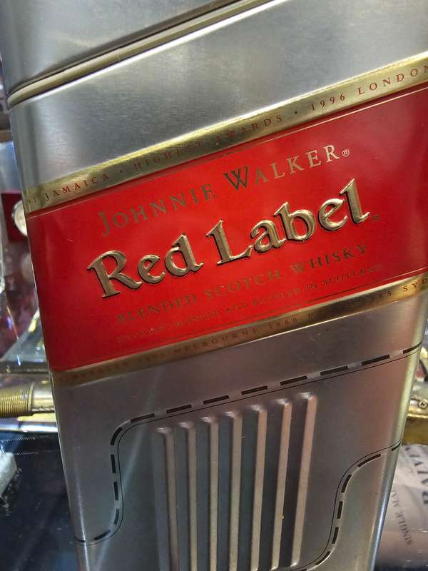 Johnnie Walker Red Label 2007 Formula 1 Season Limited Edition