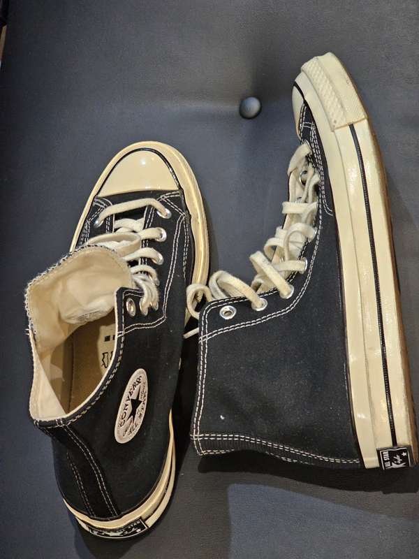 Converse Men's Chuck 70 Hi Canvas Black Sneakers
