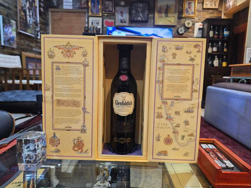 Glenfiddich Age of Discovery Madeira Cask 19yrs Whiky