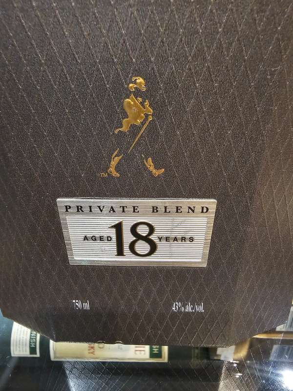 Johnnie Walker Platinum Label 18 Year Whisky