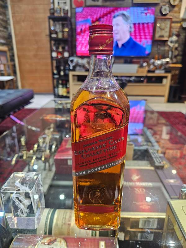 Johnnie Walker Explorer's Club Collection The Adventurer Blended Scotch Whisky