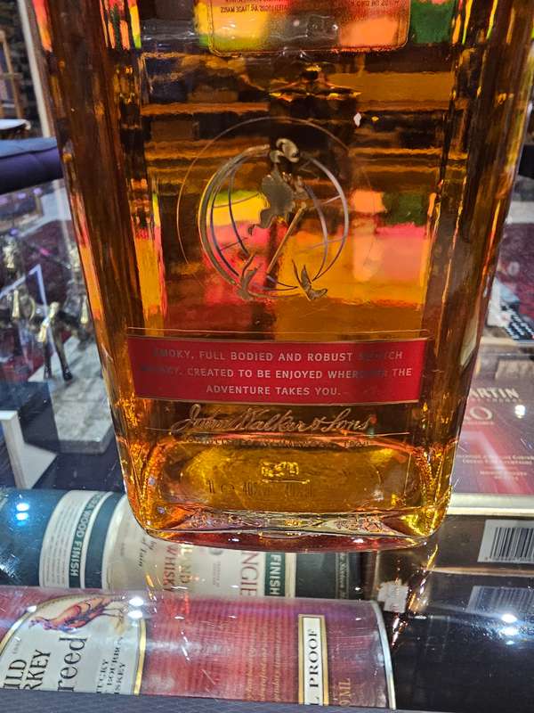 Johnnie Walker Explorer's Club Collection The Adventurer Blended Scotch Whisky