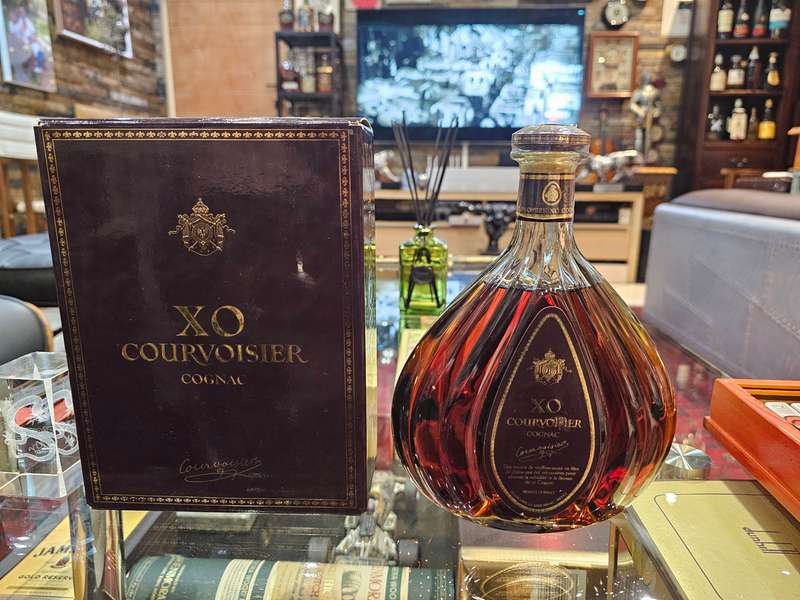 Courvoisier XO Cognac - 1980s