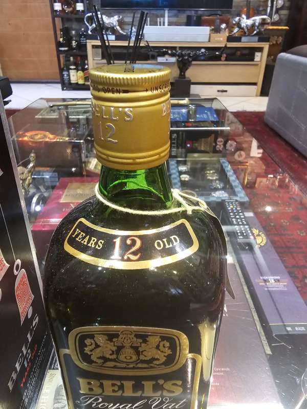 Bells Royal Vat 12 Year Old Whisky - Imported and bottled in the US by James B Beam Import Corp