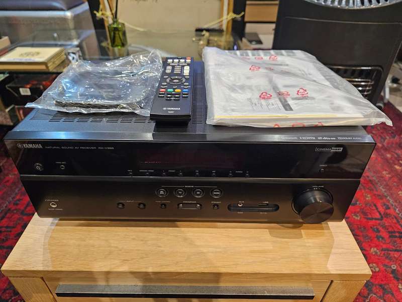 Yamaha RX-V385 Natural Sound AV Receiver
