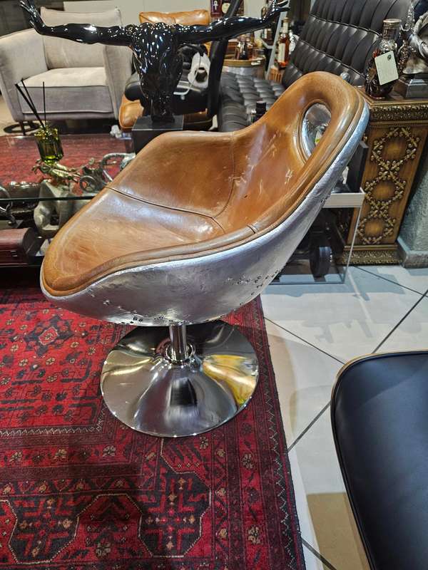 Falcon Occasional Leather Swivel Chair