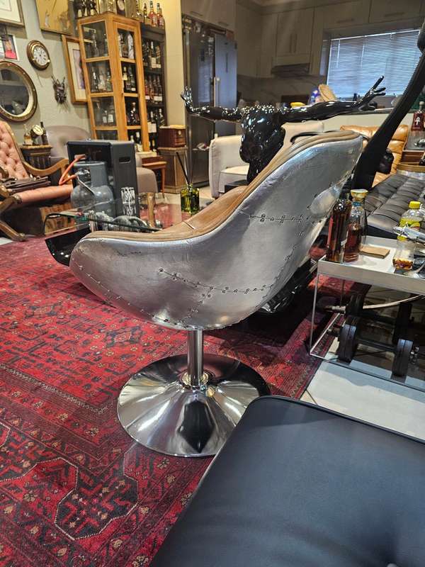 Falcon Occasional Leather Swivel Chair