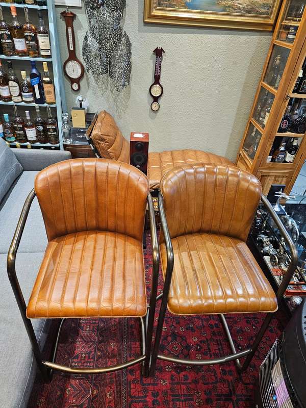 Arizona Leather Tall Bar Chairs