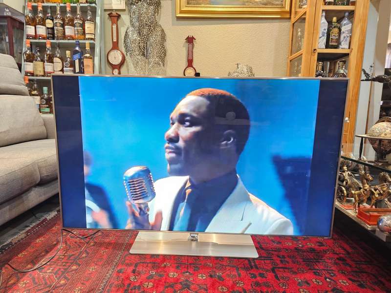 Samsung 55 Inch Premium Smart LED TV UA55F7500 With Camera