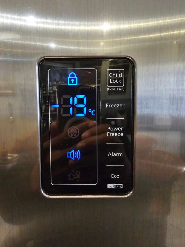 Samsung RZ80EEIS Freestanding Upright freezer