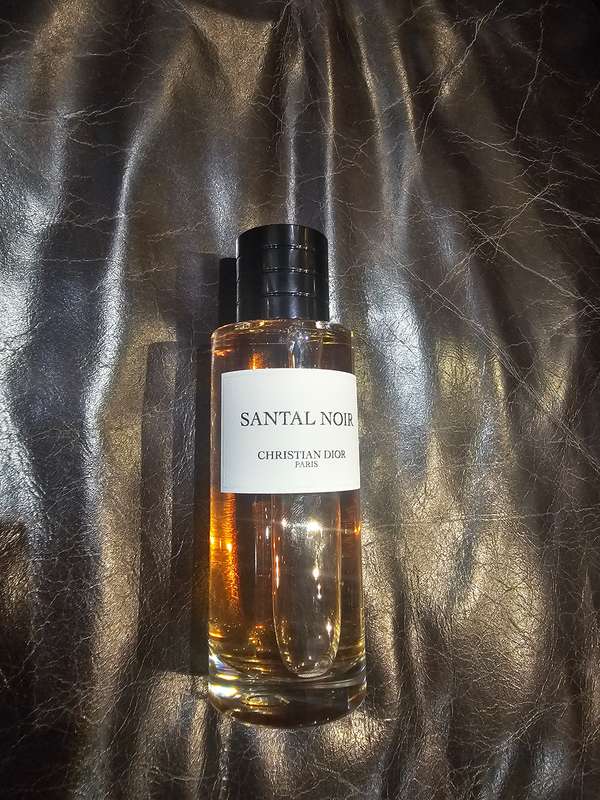 Christian Dior Santal Noir Perfume