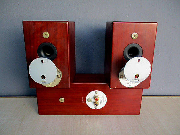 Monitor Audio Radius 90 Bookshelf and Radius 180 Centre Speakers