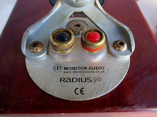 Monitor Audio Radius 90 Bookshelf and Radius 180 Centre Speakers