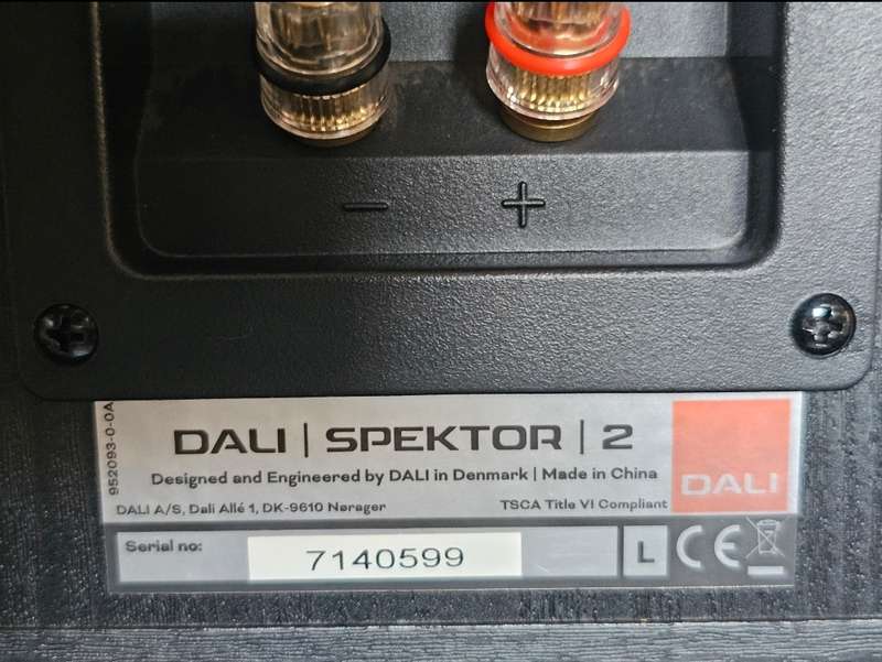 Dali Spektor 2 Bookshelf Speakers