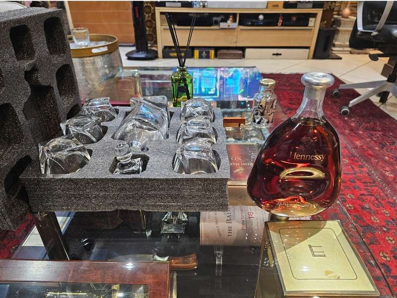 Bar Visor - Crystal Whiskey Decanter 7 Piece Set Decanter and 6 Glasses
