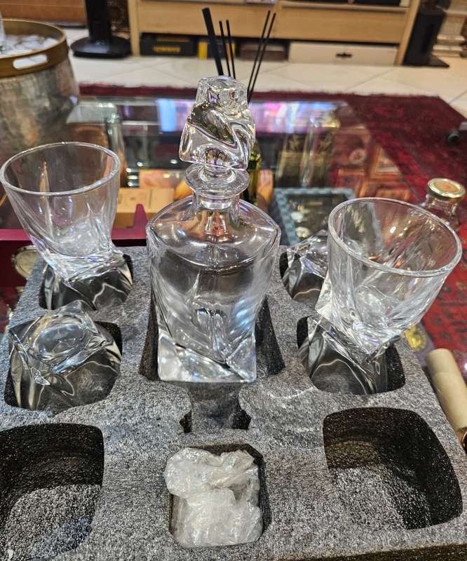 Bar Visor - Crystal Whiskey Decanter 7 Piece Set Decanter and 6 Glasses