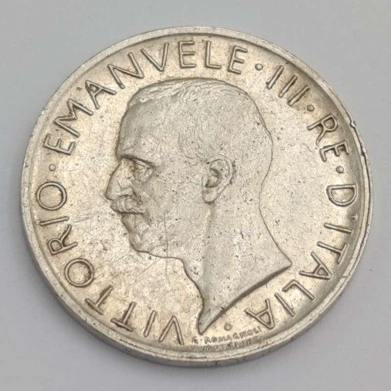 Italy 1930 silver 5 Lire - AU+