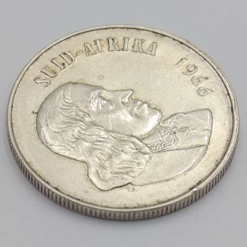 South Africa 1966 Silver R1 - Tick on ear