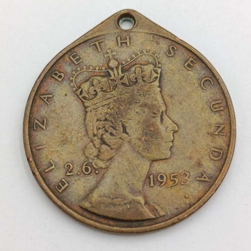 Uitenhage - Coronation of Queen Elizabeth 2 medallion
