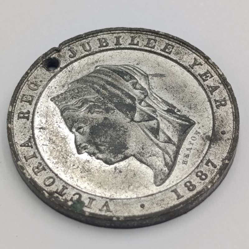 1887 50 year Jubilee of the reign of Queen Victoria medallion