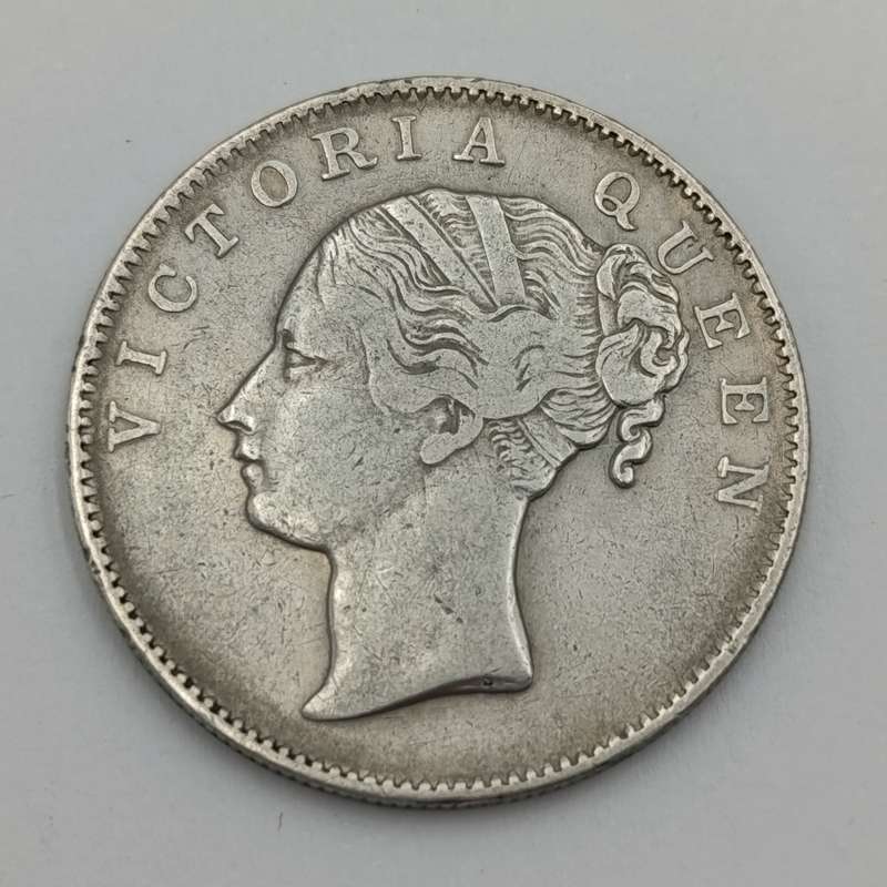 British India Rupee 1840 silver 35 berries