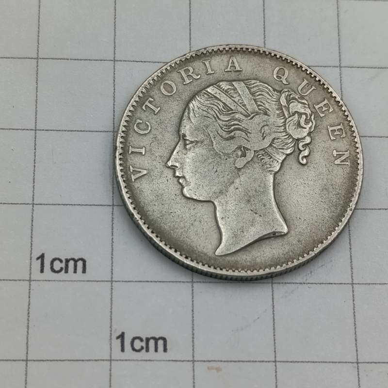 British India Rupee 1840 silver 35 berries