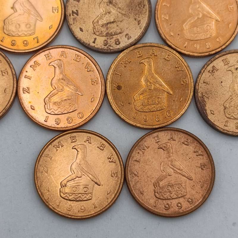 Zimbabwe Lot of 11 one cent coins - excellent