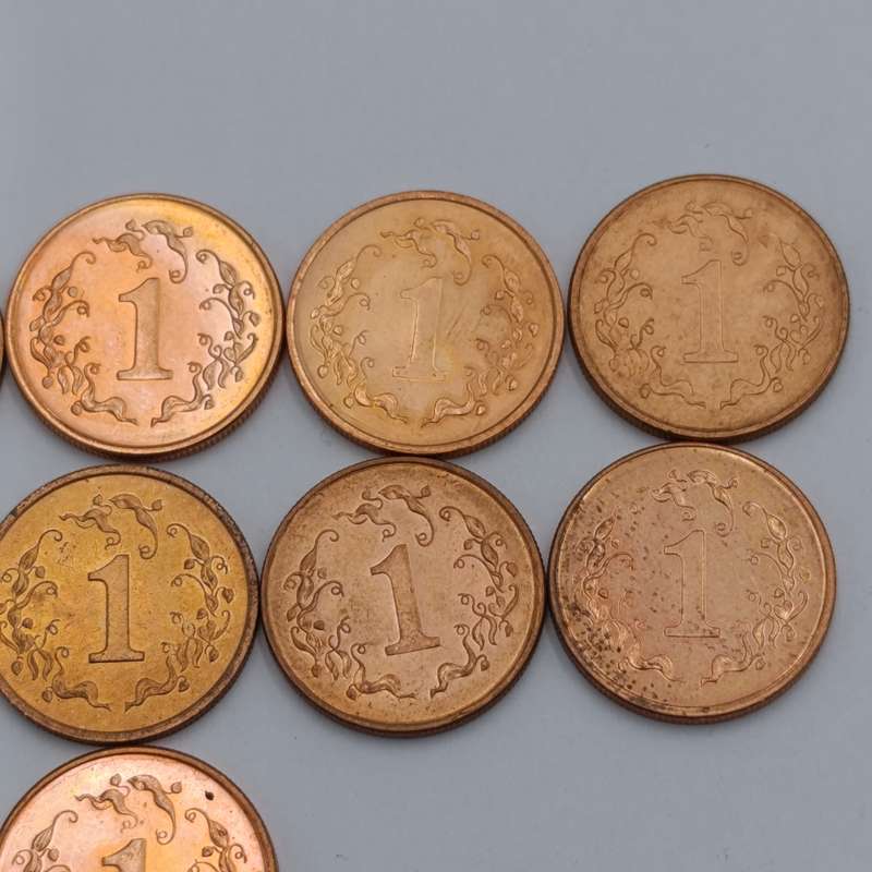 Zimbabwe Lot of 11 one cent coins - excellent