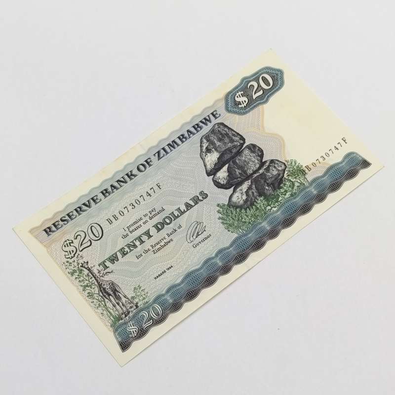 Zimbabwe 1994 Harare $20 Pick 4d pair of uncirculated banknotes with consecutive numbers