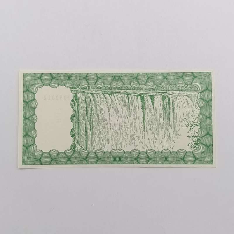 Zimbabwe $100 000 bearer cheques 1/10/2005 - uncirculated lot of 5 banknotes