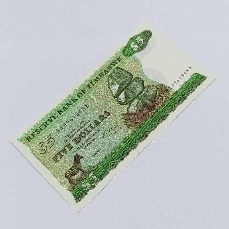Zimbabwe 1983 Harare $5 uncirculated pair with consecutive numbers CBM - Pick 2c