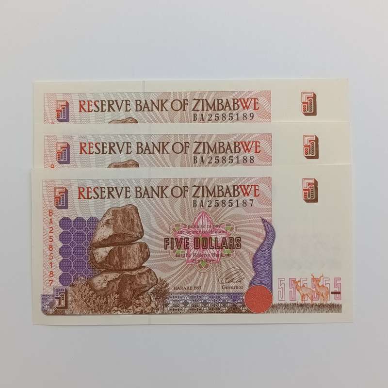 Zimbabwe $5 Harare 1997 lot of 3 banknotes with consecutive numbers - uncirculated