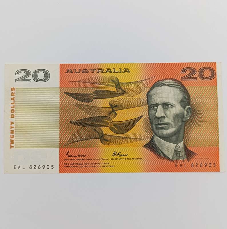 Australia $20 banknote XF - some creases