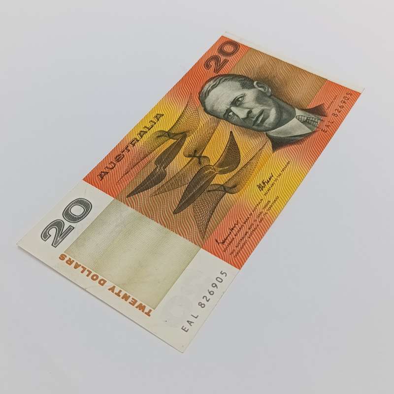 Australia $20 banknote XF - some creases