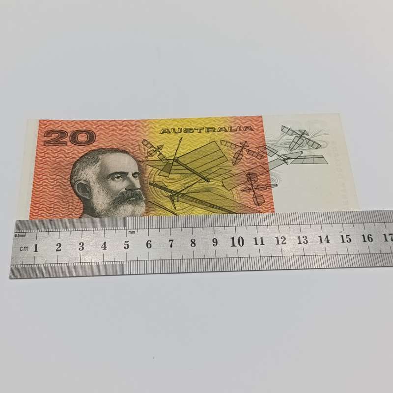 Australia $20 banknote XF - some creases