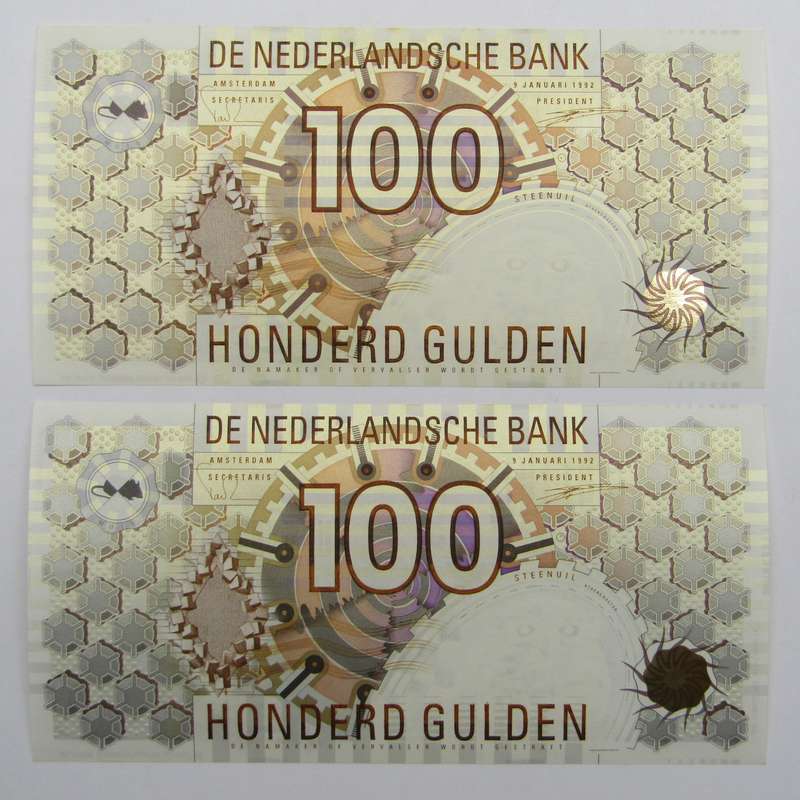 Pair of Netherlands 100 Gulden Uncirculated (UNC) banknotes. Light brown, and Dark brown barcodes