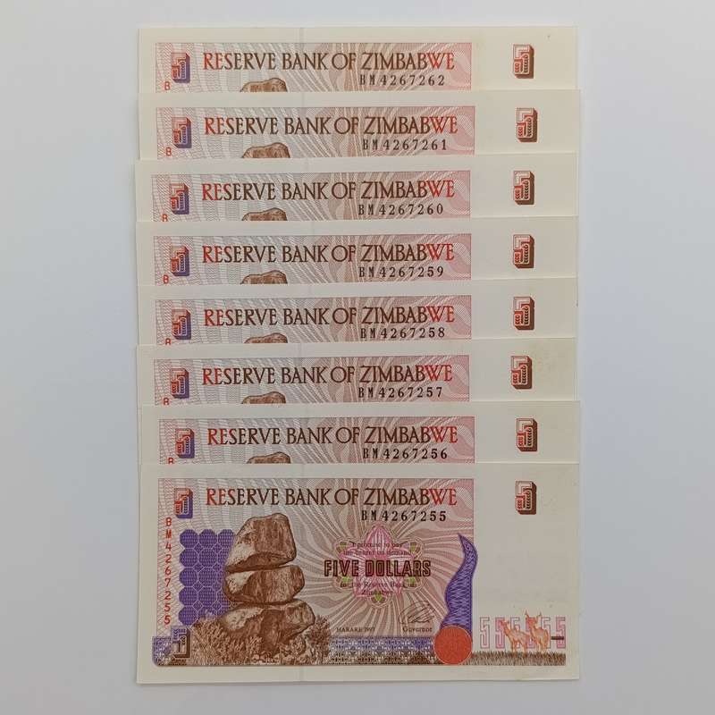 Zimbabwe $5 Harare 1997 lot of 8 banknotes with consecutive numbers