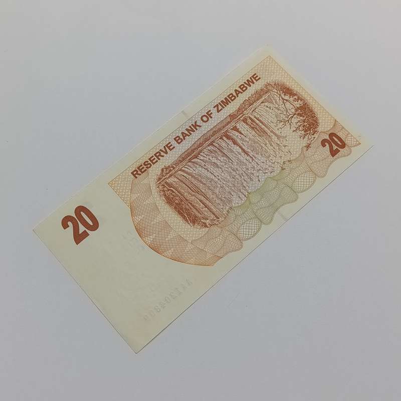 Zimbabwe $20 Bearer cheques Issue date 1 Aug 2006 lot 3 uncirculated notes with consecutive numbers