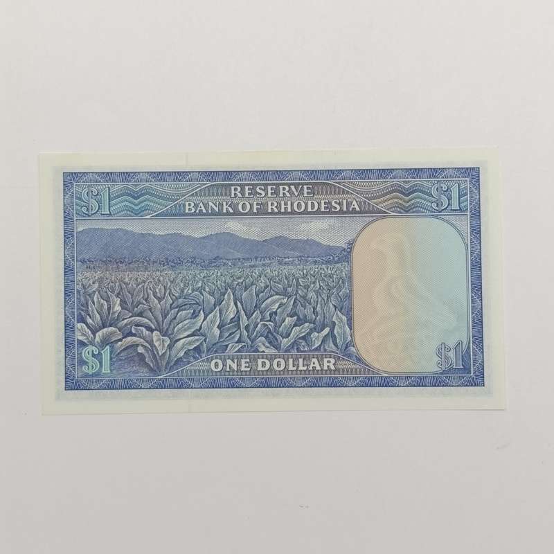 Rhodesia one dollar banknotes 2 August 1979 pair of uncirculated notes with consecutive numbers