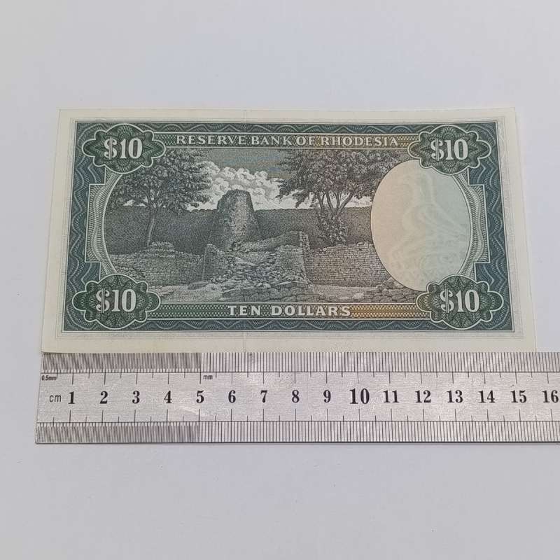 Rhodesia Ten dollars banknote 2 January 1979 very light top dents but uncirculated