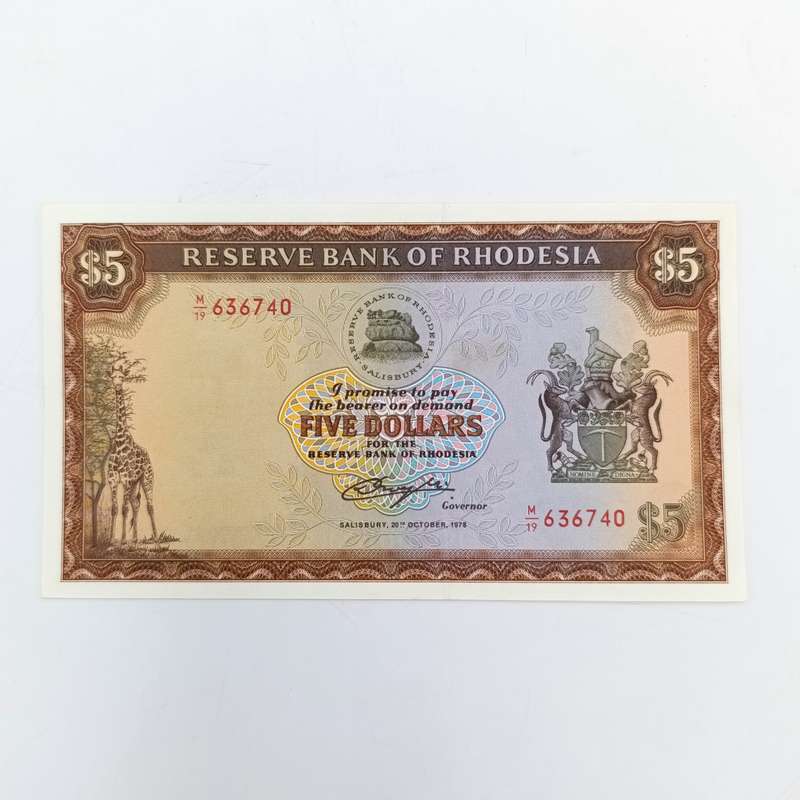 Rhodesia Five dollars banknotes 20 October 1978 lot of 3 uncirculated notes with consecutive numbers